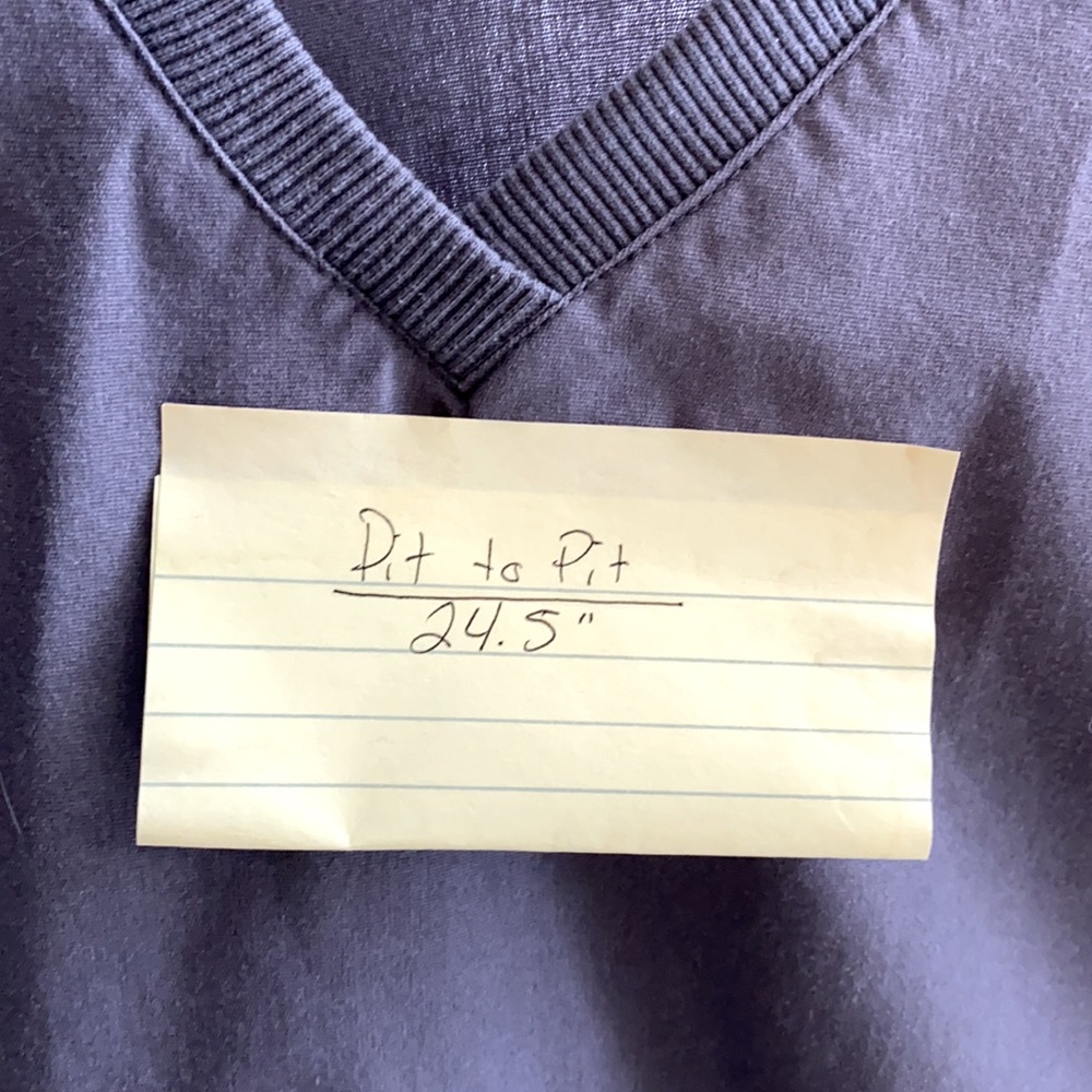 Scrub top - Picture 2 of 2
